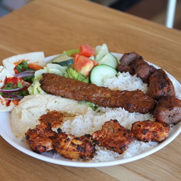 Delicious Lebanese Cuisine: Wraps, Kebab, Falafel